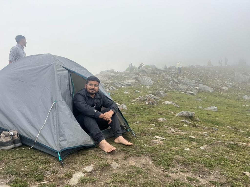 Triund Trek Hotel Dharamshala Ngoại thất bức ảnh